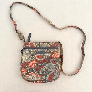 Vera Bradley Quilted Crossbody Bag Retired 2016 Nomadic Floral Pattern